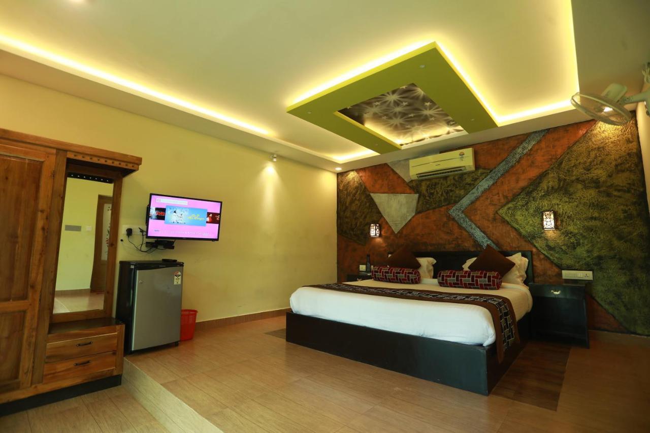 Lara Lake View Resort Thiruvananthapuram Luaran gambar