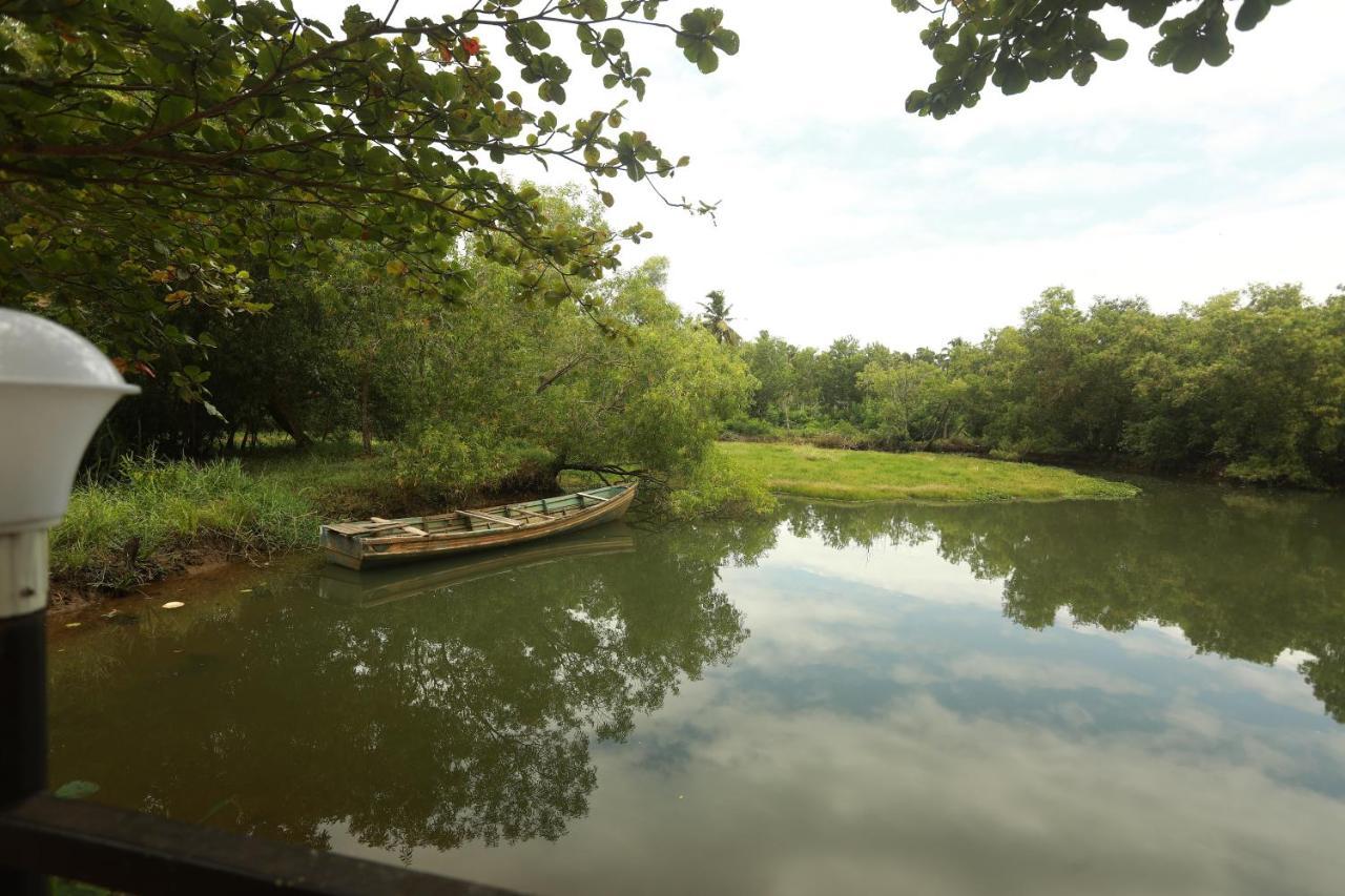 Lara Lake View Resort Thiruvananthapuram Luaran gambar